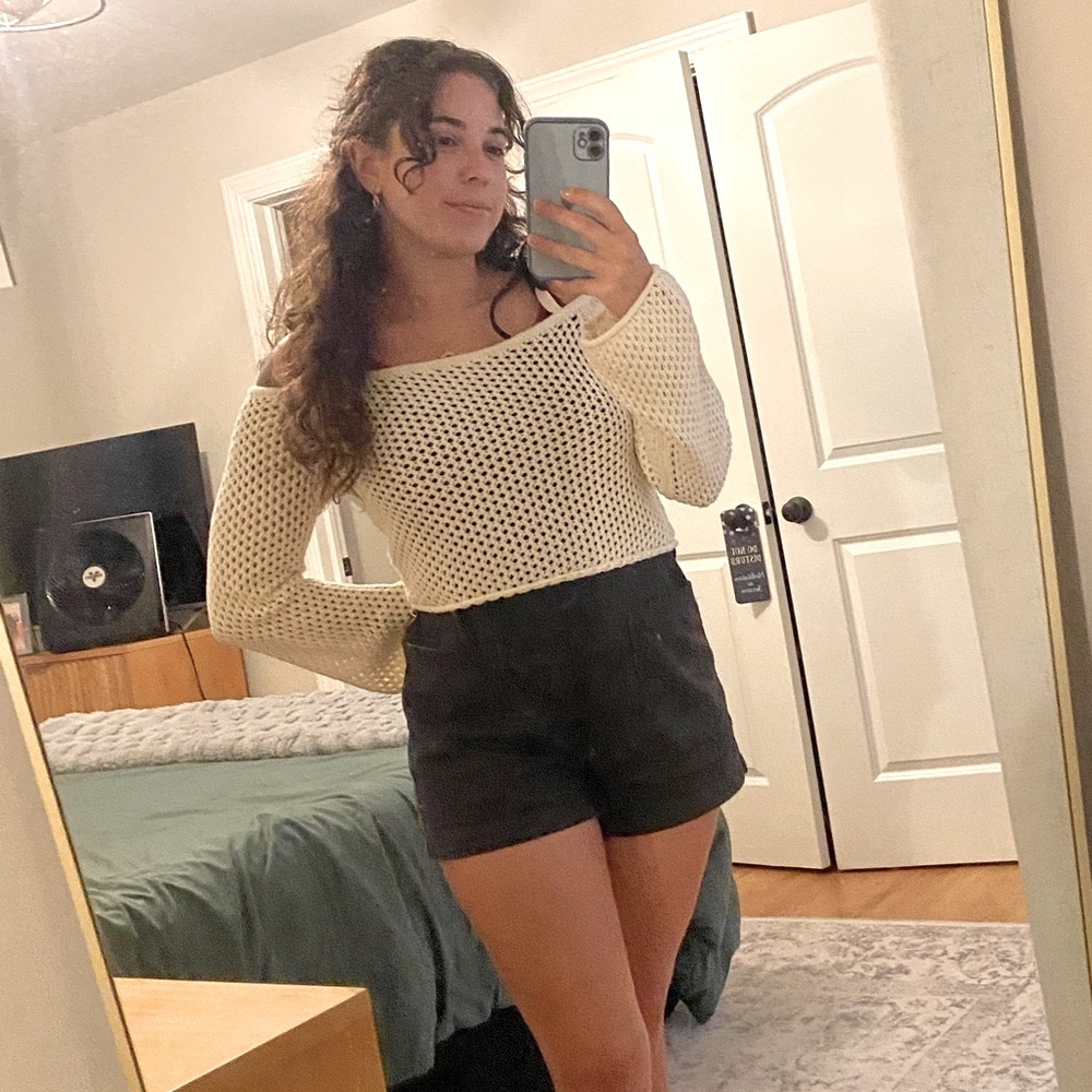 AE White Knit Off-Shoulder Sweater - Picture 2 of 4